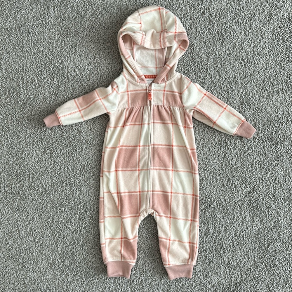 Carter’s Baby Girl Fleece Hooded Zipper One Piece - size 6 months